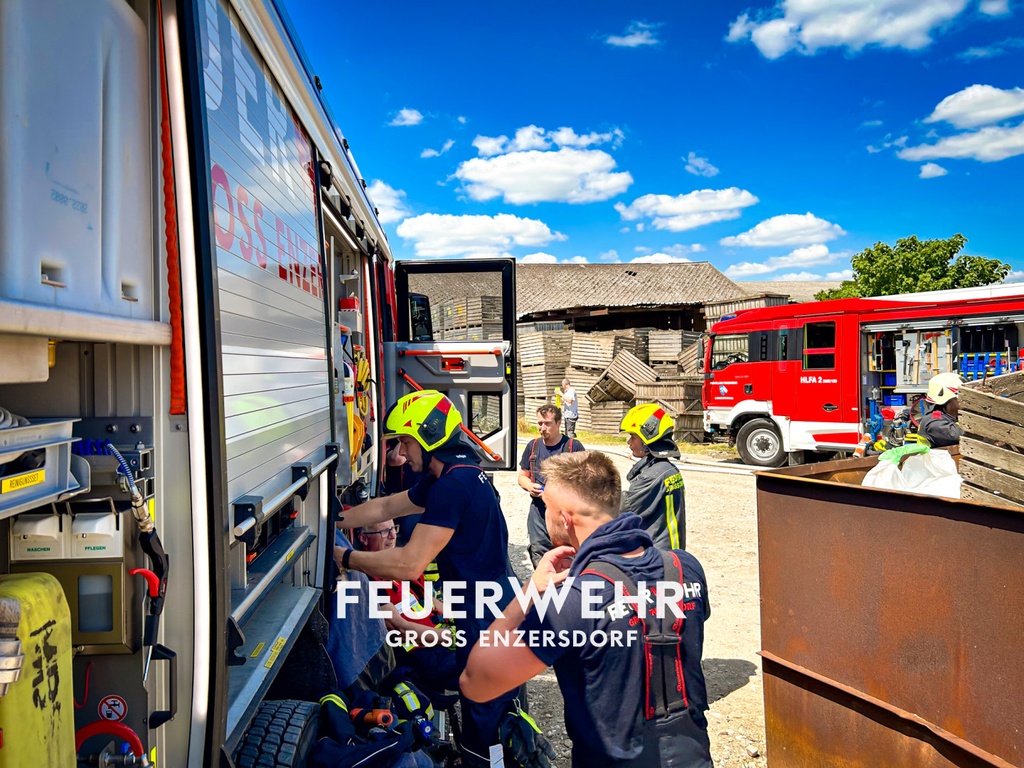 B4 Brand eines landwirtschaftlichen Anwesen B4