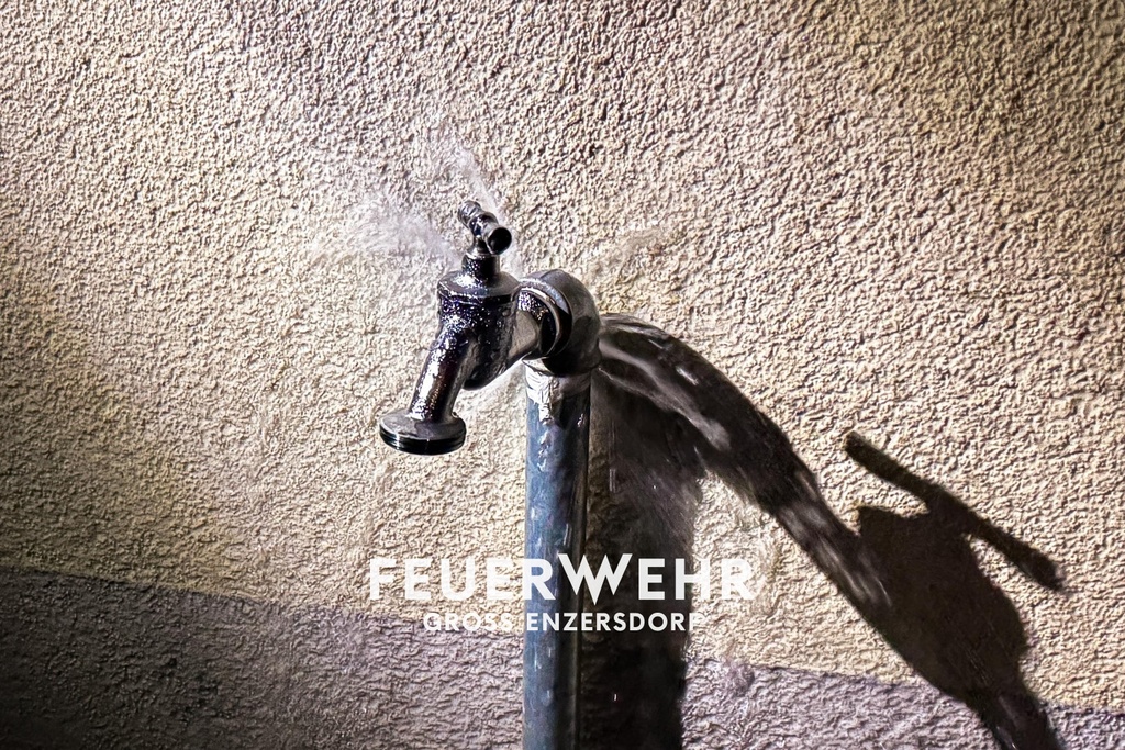 Aufgefrorener Wasserhahn