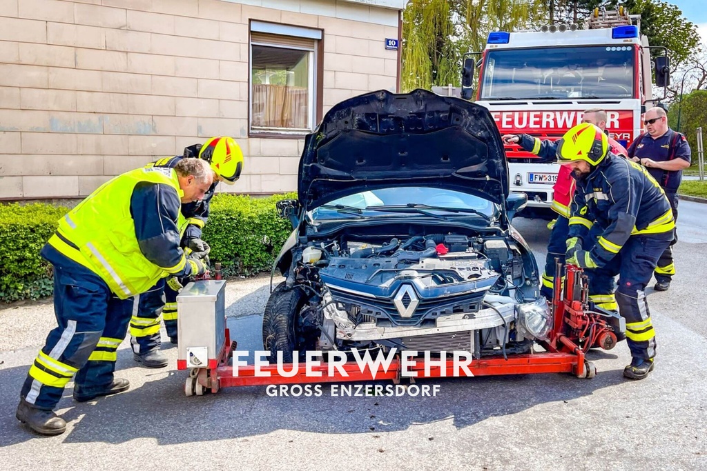 Fahrzeugbergung nach Verkehrsunfall