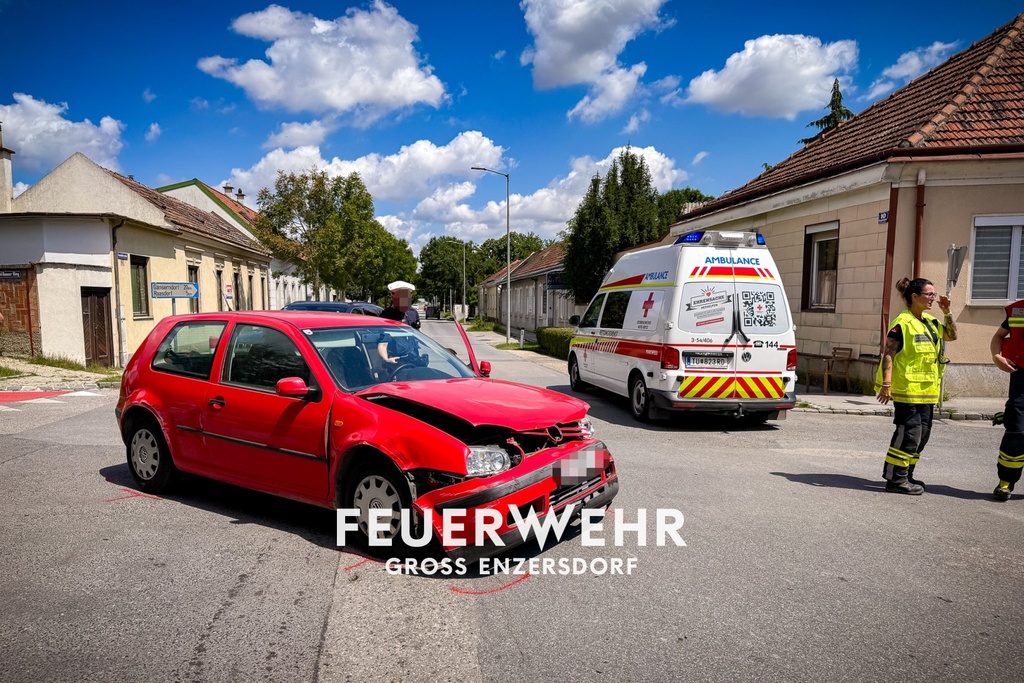 Verkehrsunfall auf Kreuzung