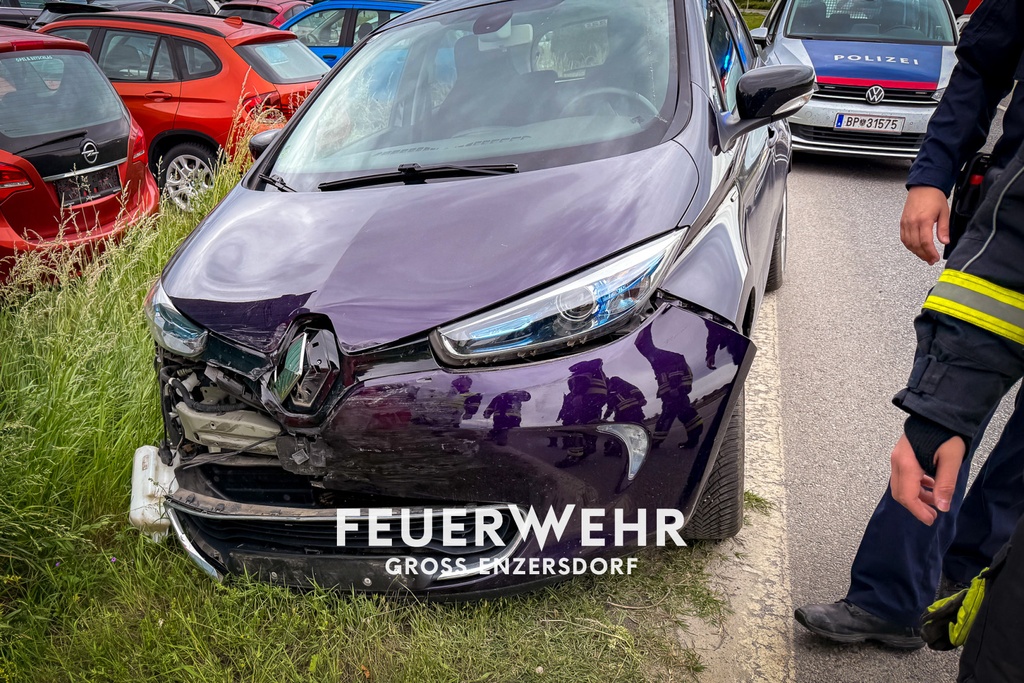 Verkehrsunfall mit E-Auto